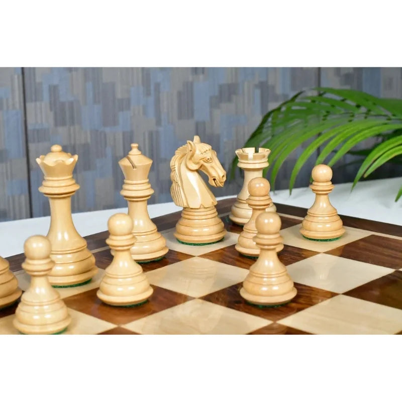 New Columbian Series 53cm Chess Set