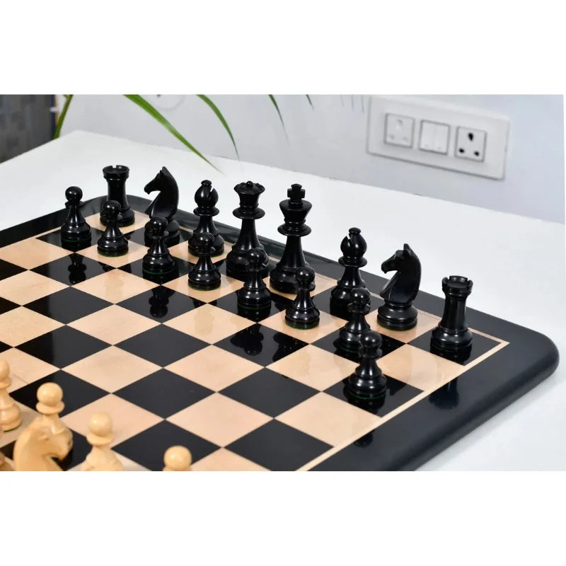 Reproduction 90s French Chauvet Championship Tournament Chess Set