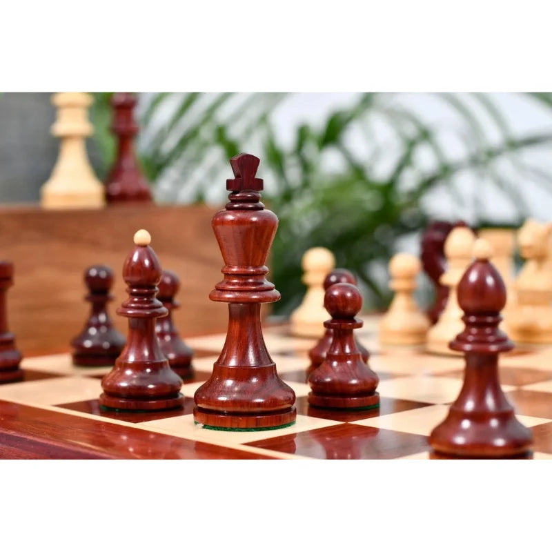 Reproduction Vintage 1950's Bohemia Staunton Series Chess Set