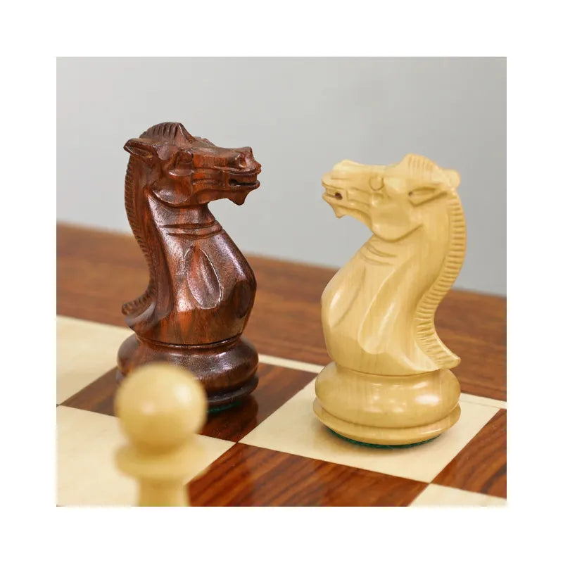 Chessmasters Series 76cm Chess Table & Pieces Bundle