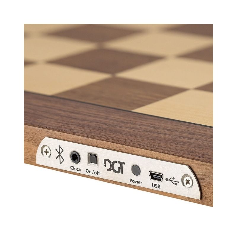 DGT Walnut Bluetooth & USB e-Board