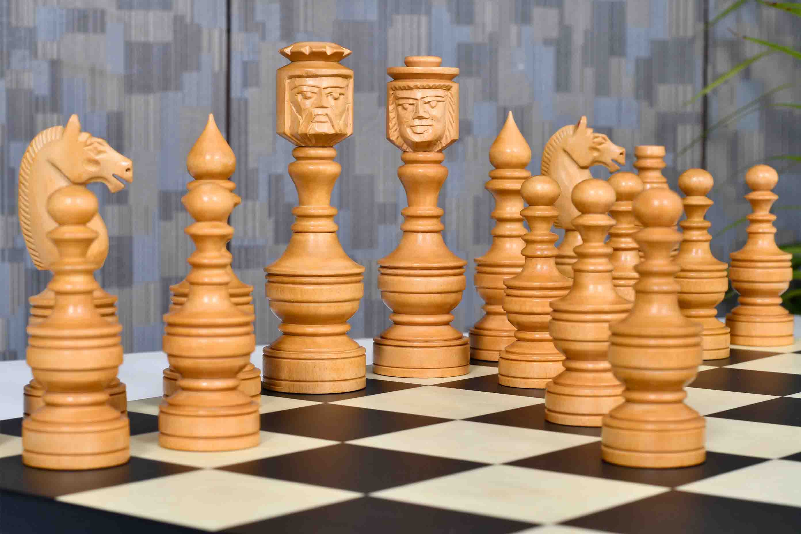 Northern Traditional Art Collector Edition Carved Queen Face Ebonised chess pieces, 130mm king