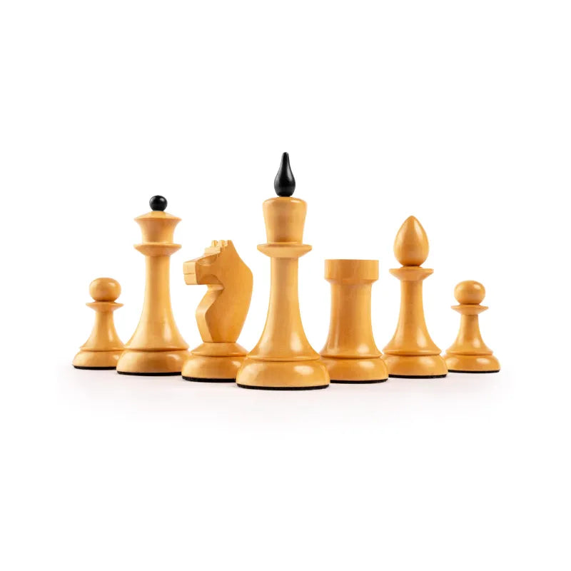 Ferrer Official Queen’s Gambit Chess Pieces