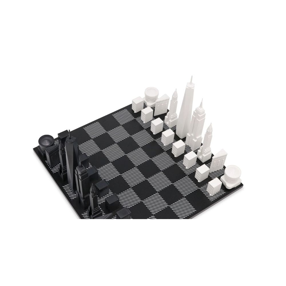 Skyline Chess New York Edition -Black and White Wood 2