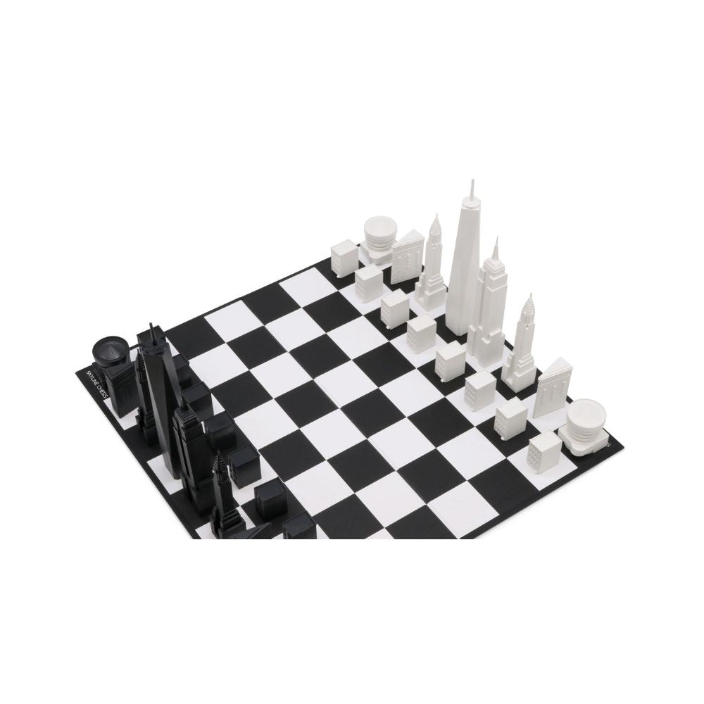 Skyline Chess New York Edition - Cardboard 2