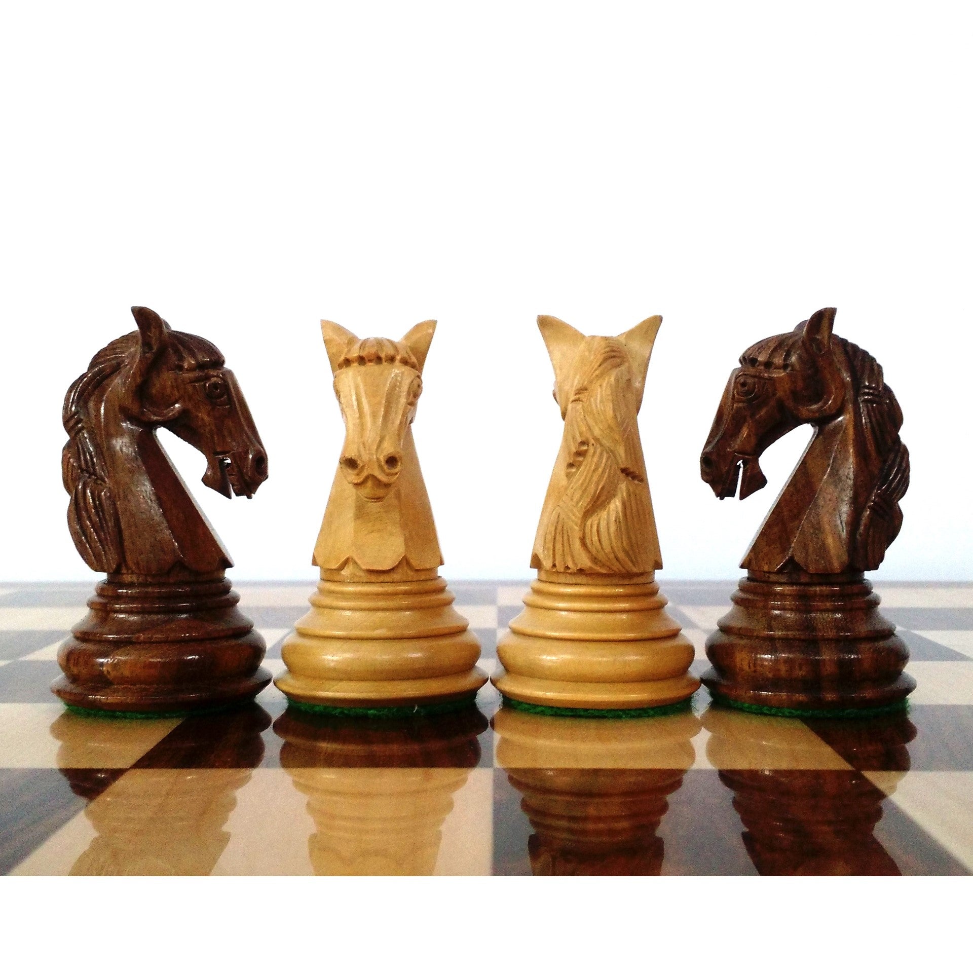 Golden rosewood and boxwood Old Columbian Staunton chessmen