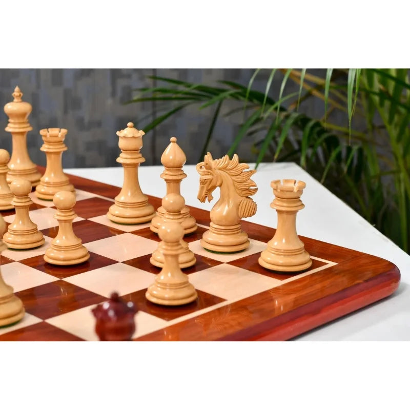 Chess Bazaar Arabian Knight Series Staunton Chess Pieces