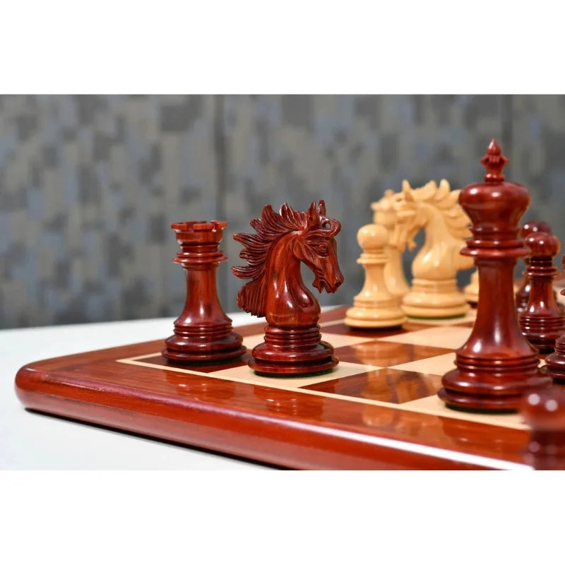 Chess Bazaar Arabian Knight Series Staunton Chess Pieces