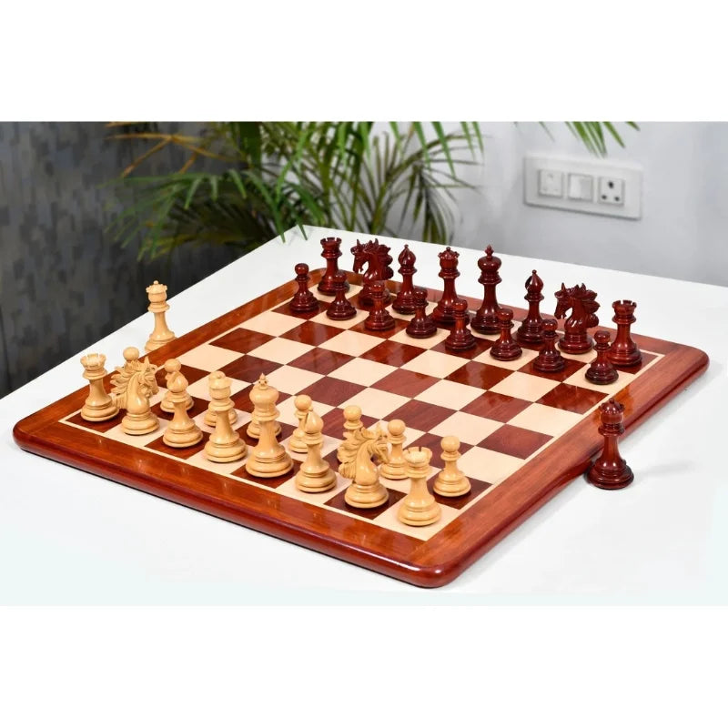 Chess Bazaar Arabian Knight Series Staunton Chess Pieces