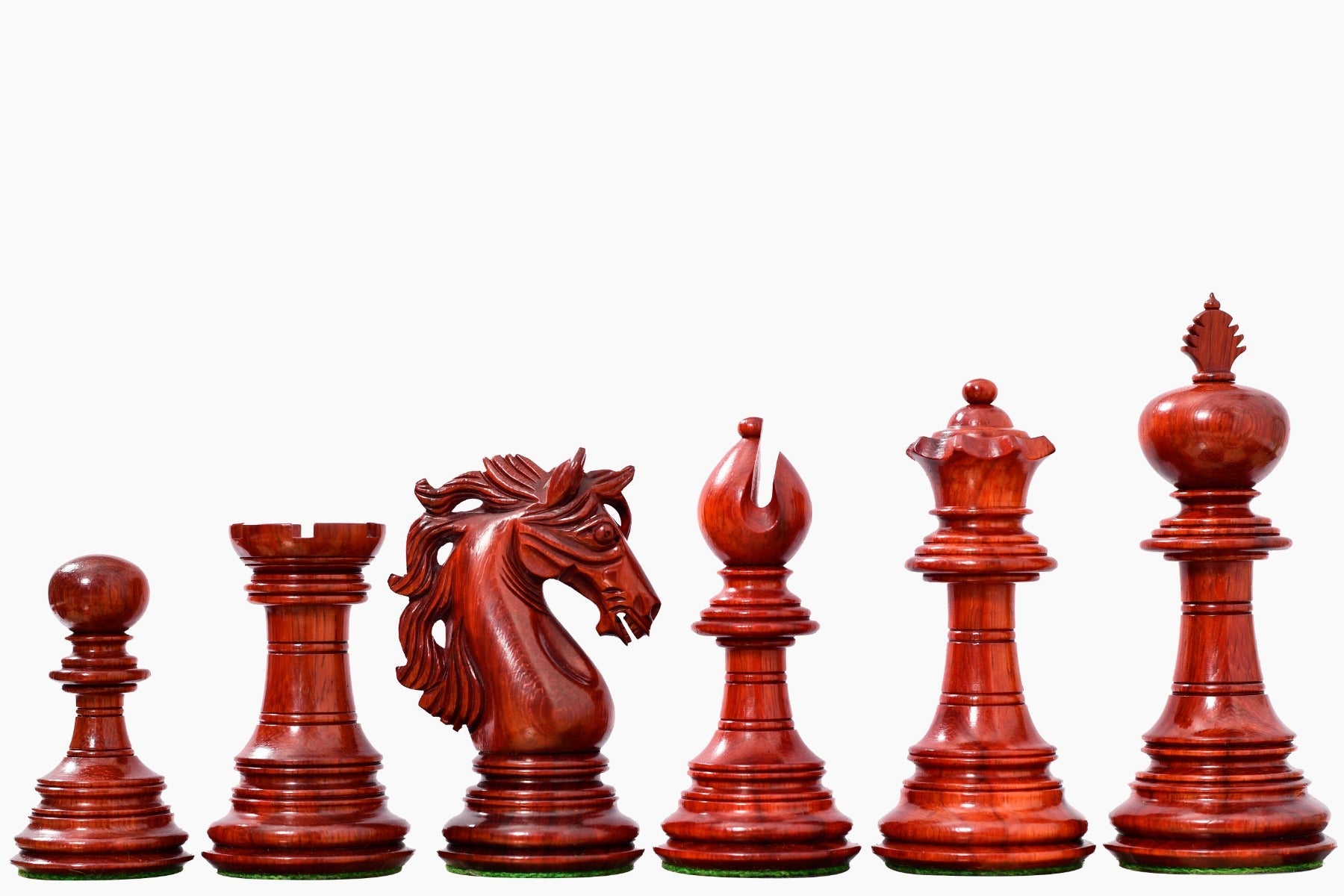 Bud rosewood American Adios chess pieces, hand carved in India