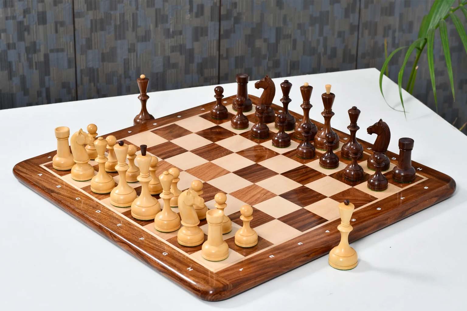 Knight carving detail on the 1935-60 Soviet Era chess pieces in sheesham and natural boxwood