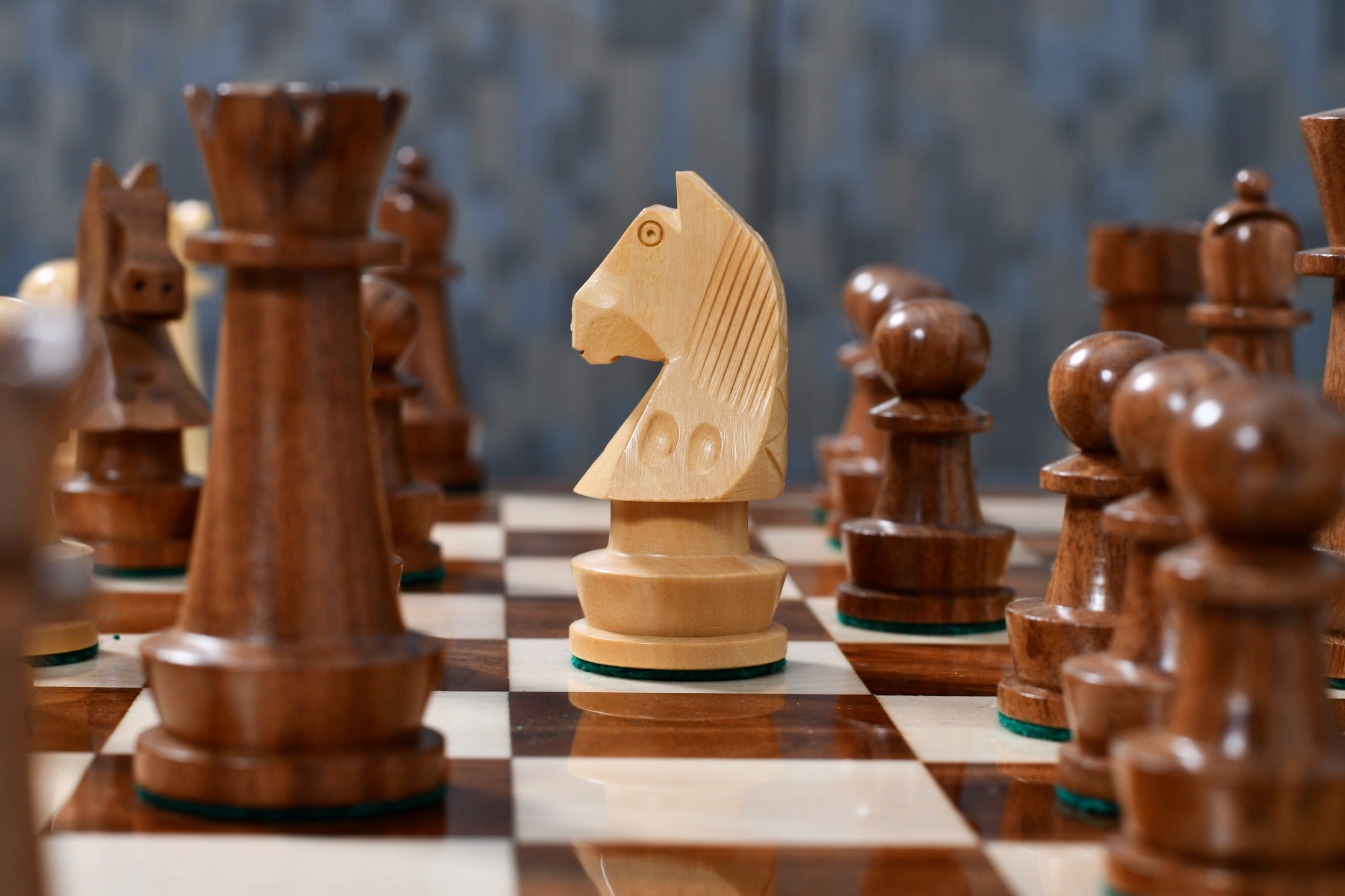Championship Staunton wooden chess pieces, 95mm king, Sheesham finish