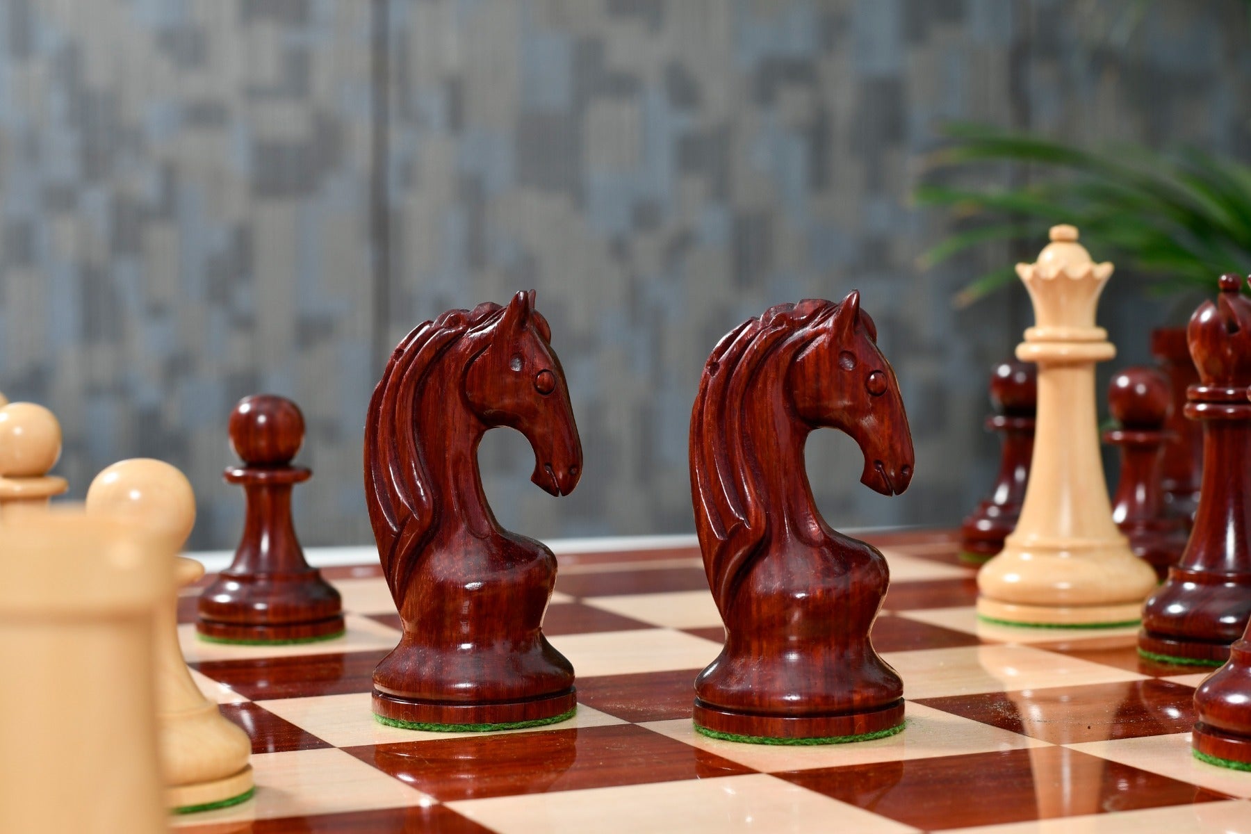 1963 1966 Piatigorsky Cup chess pieces, bud rosewood and boxwood, hand carved in India