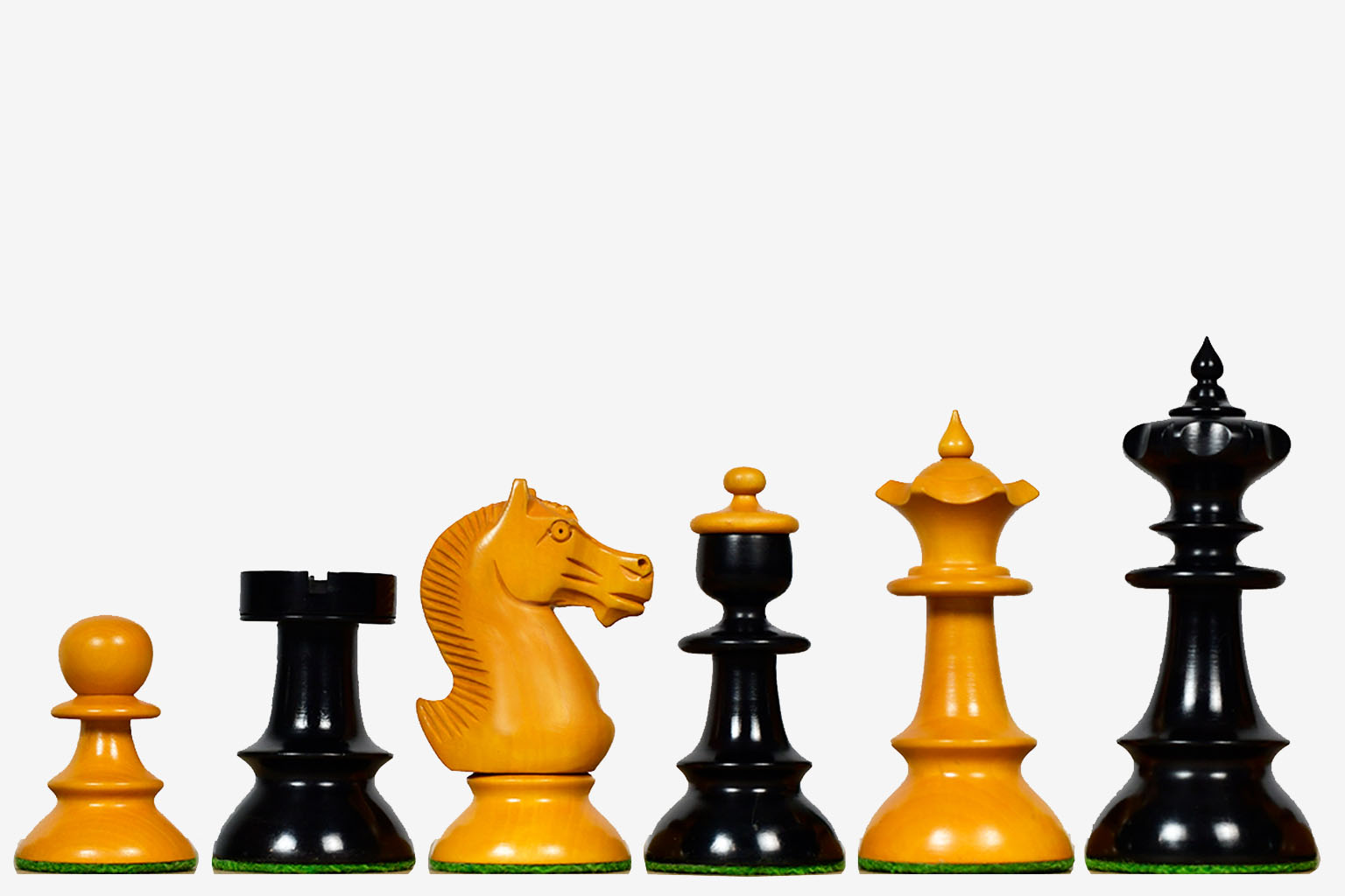 Sterling Chess Austrian Coffee House Old Vienna chess pieces in ebonised and antique boxwood, 98mm king