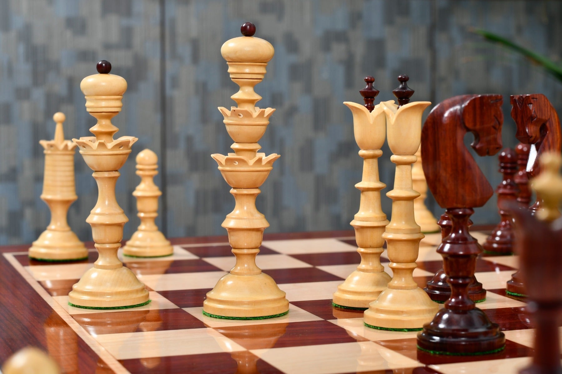 Hand carved knight detail on the Reproduction Bud Rosewood chess pieces