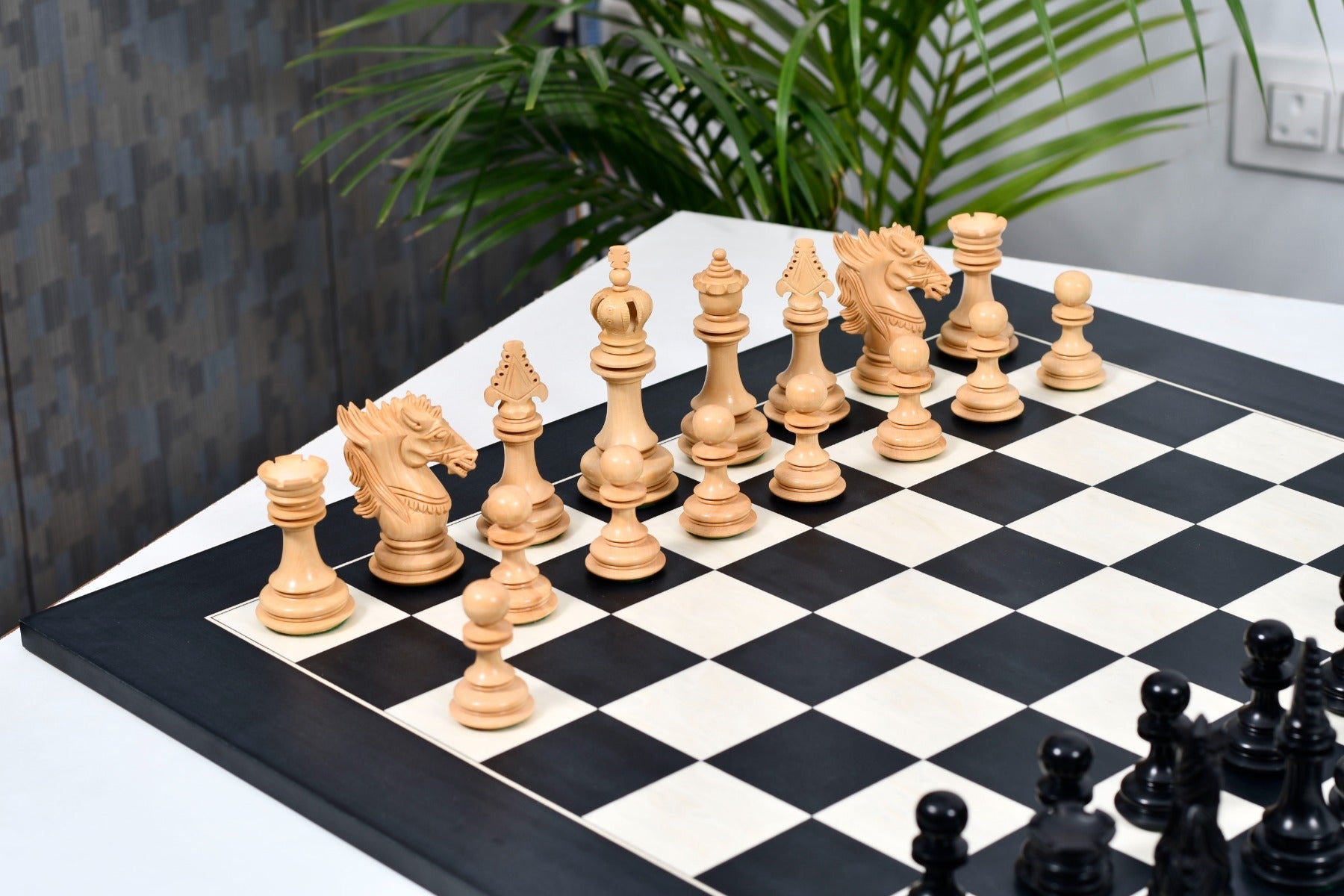 Dragon Knight Series chess pieces with a 120mm king in genuine ebony