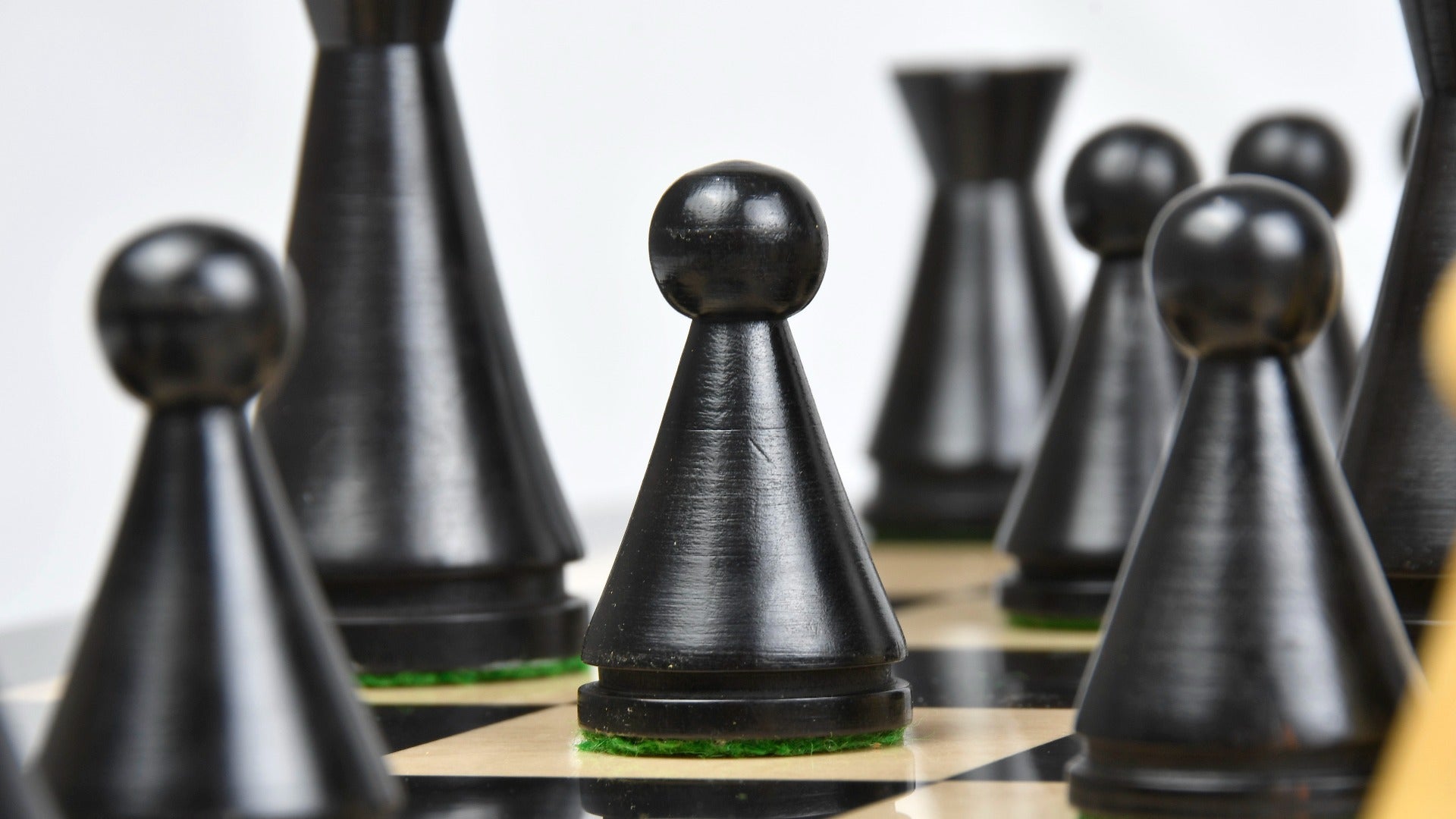 Classic Cone Shaped chess set, 104mm king, Ebonised finish with its 48cm ebony and maple board