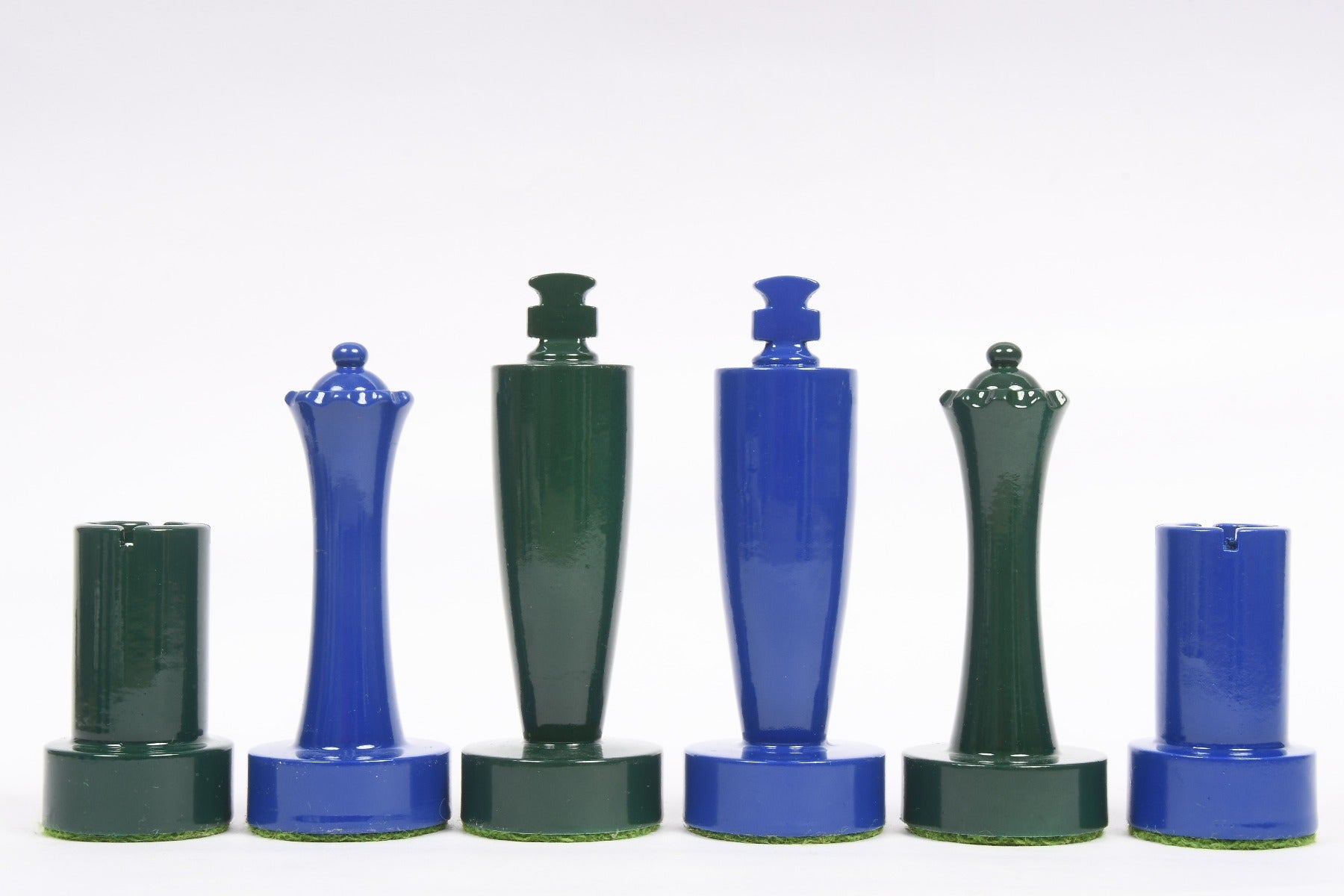Full 34 piece Berliner Minimalist set in blue and green painted boxwood