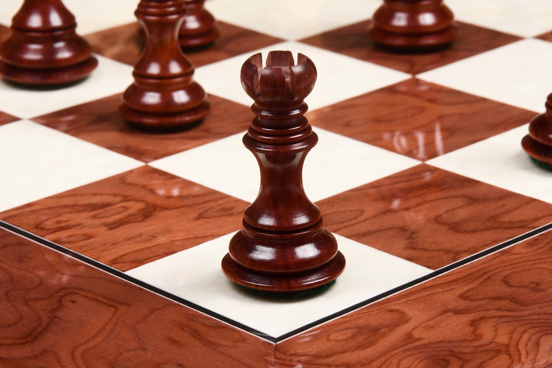 Full 34 piece Meghdoot Staunton chess set in bud rosewood and boxwood, Sterling Chess Australia