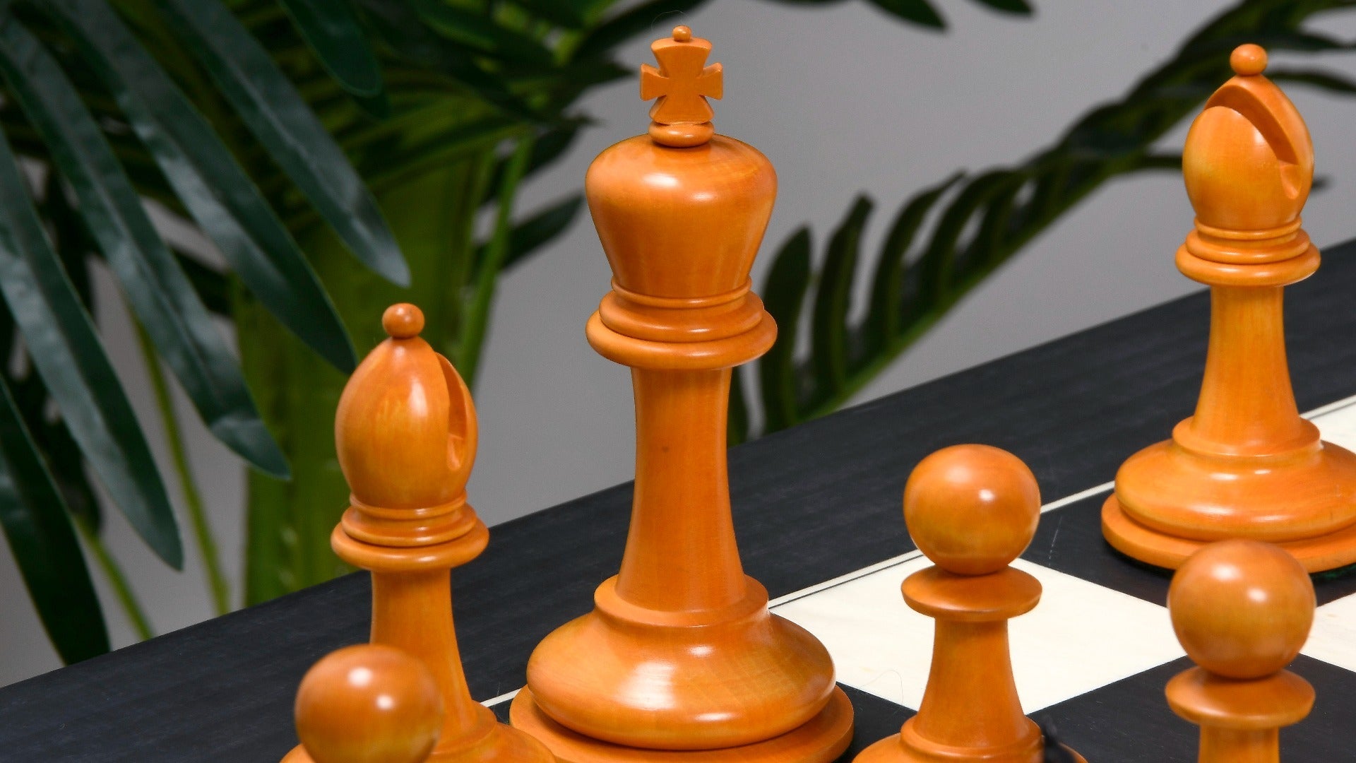 Ancient Indian Warrior chess set at 104mm, Genuine ebony pieces with the included board