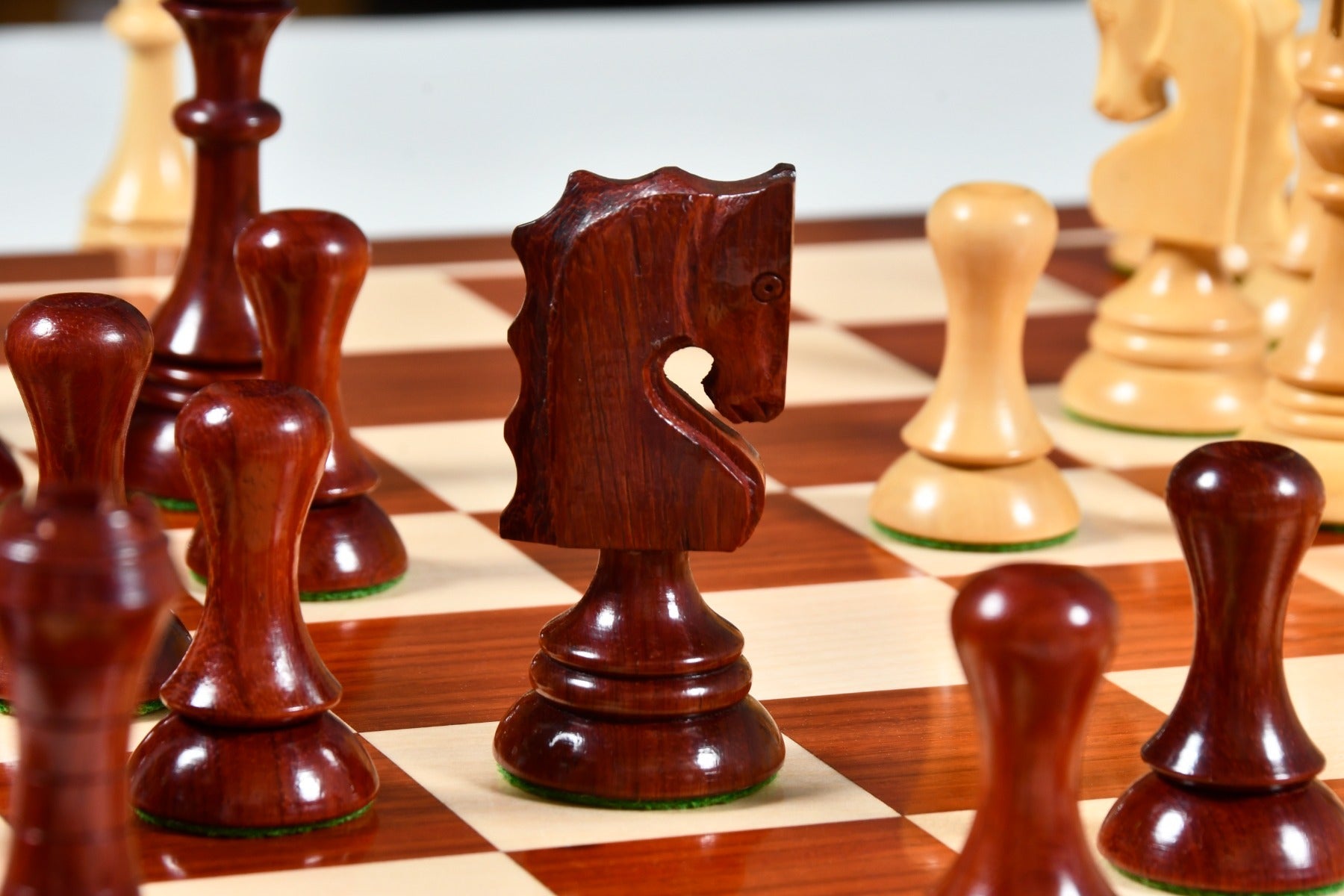 Full 34 piece 1929 Barcelona Joc Catalan chess pieces in bud rosewood and boxwood, Sterling Chess Australia