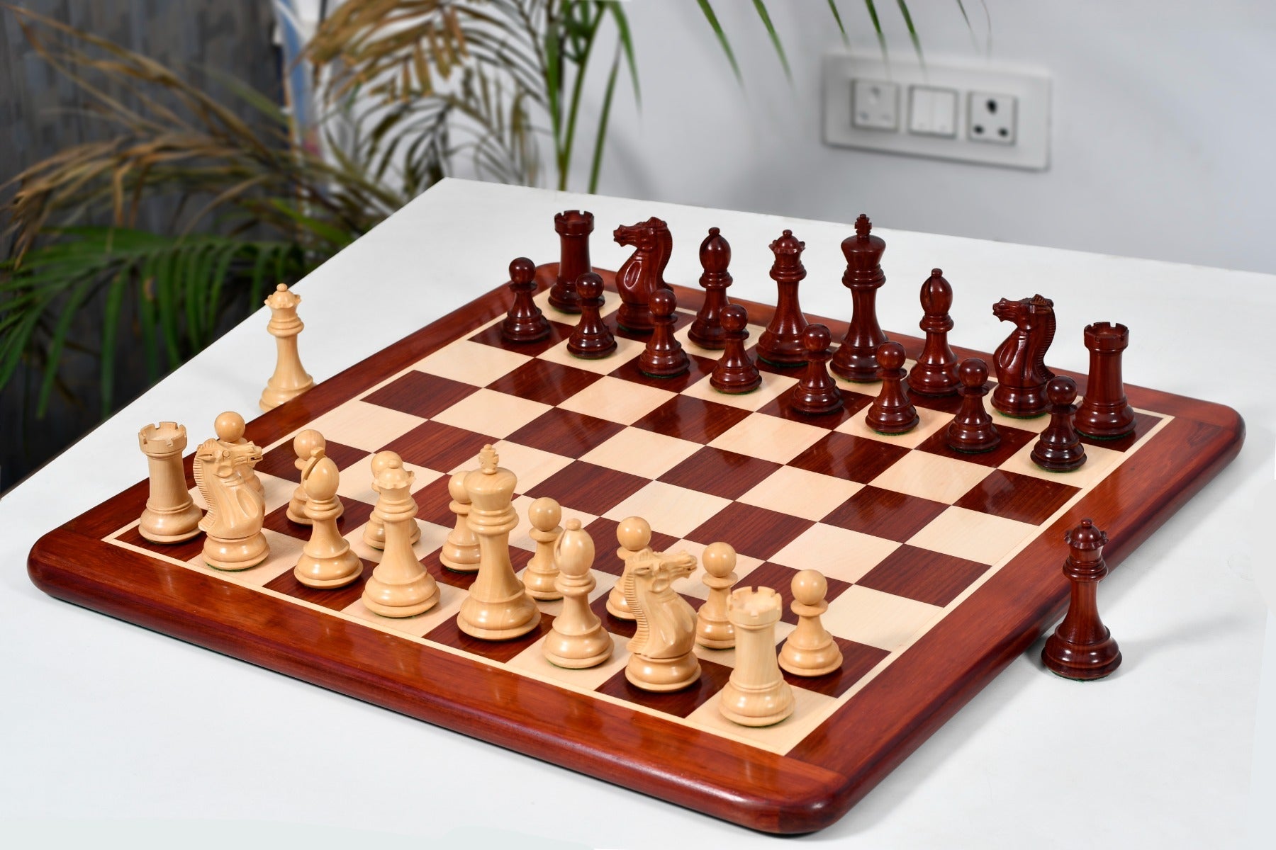 Knight carving detail on the Honour of Staunton chess pieces in bud rosewood and boxwood