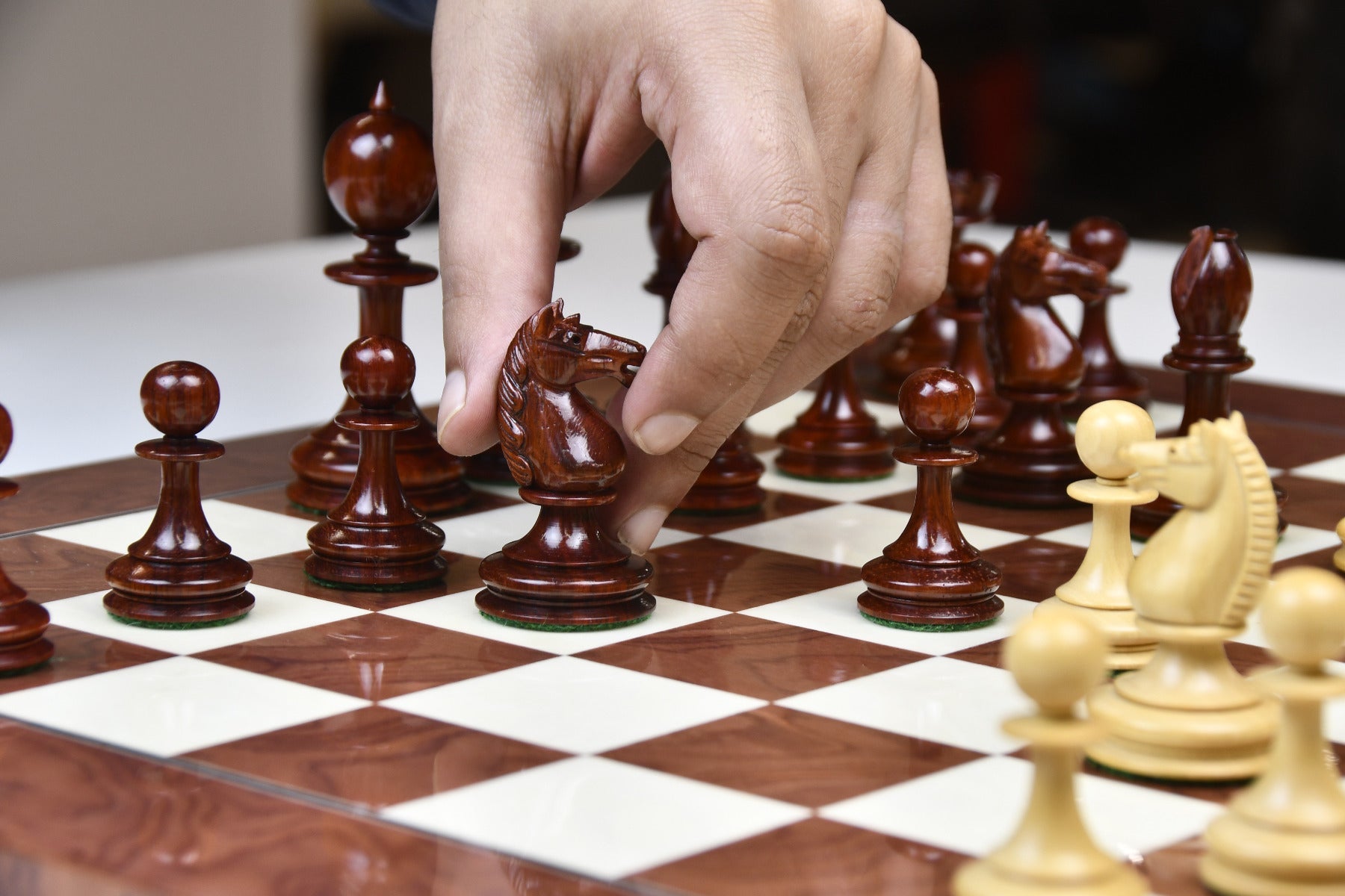 William Hamlett wooden chess pieces, 91mm king, Bud Rosewood finish