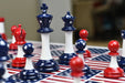 Weighted red and blue plastic chess pieces, 3.87 inch king