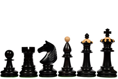 Ebony and boxwood Staunton chess pieces with a 96mm king, 1935 Warsaw Capablanca reproduction
