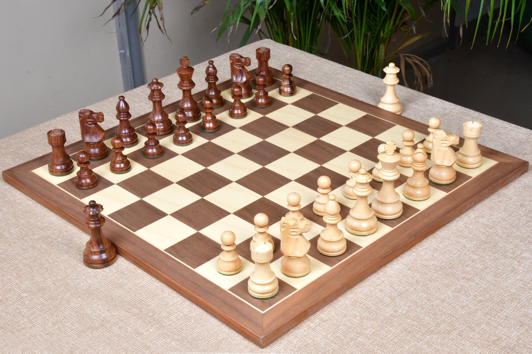 Double weighted sheesham and boxwood French Lardy chess pieces for 50mm to 55mm squares