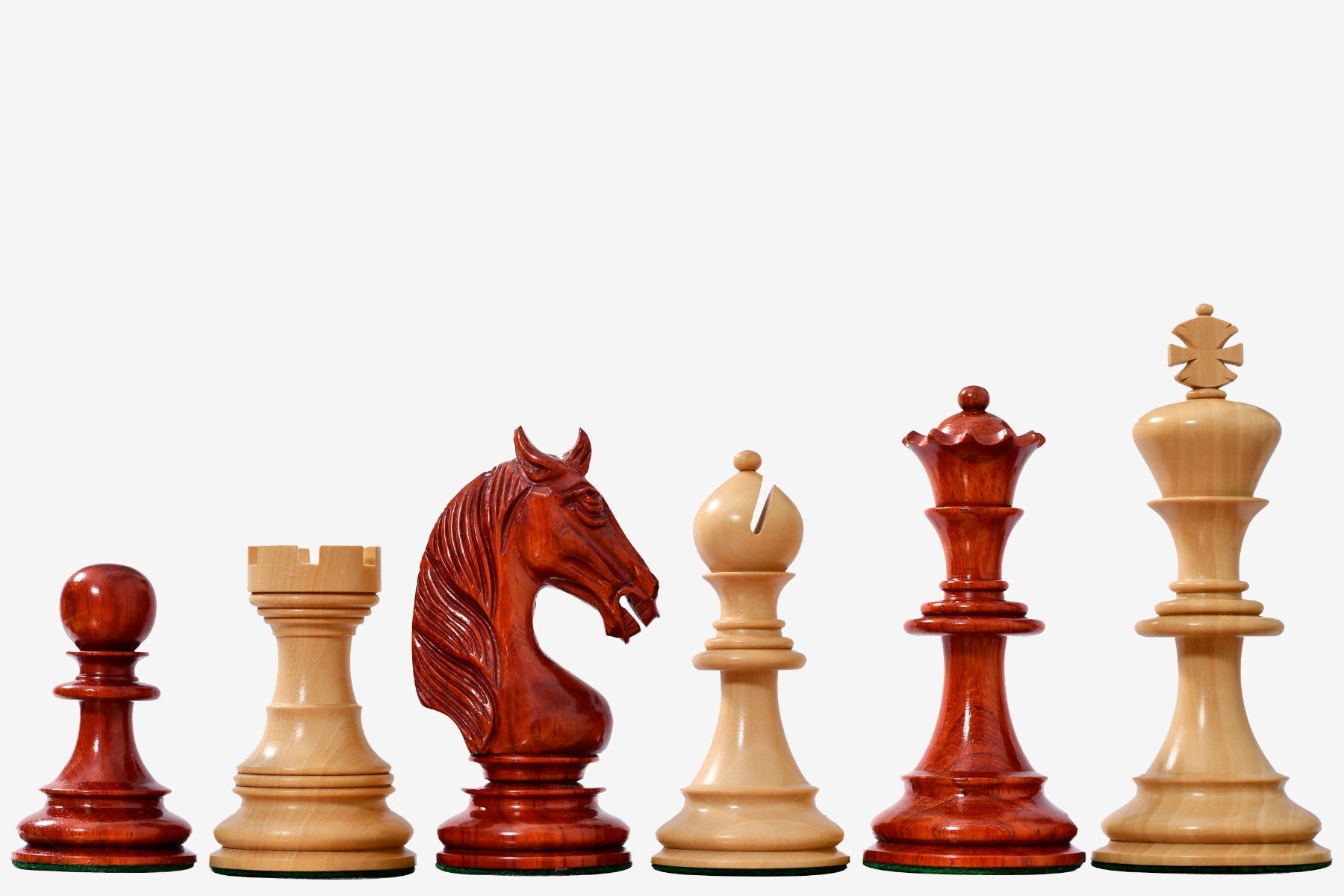 Sterling Chess Monarch's Gambit chess pieces in bud rosewood and boxwood, 111mm king