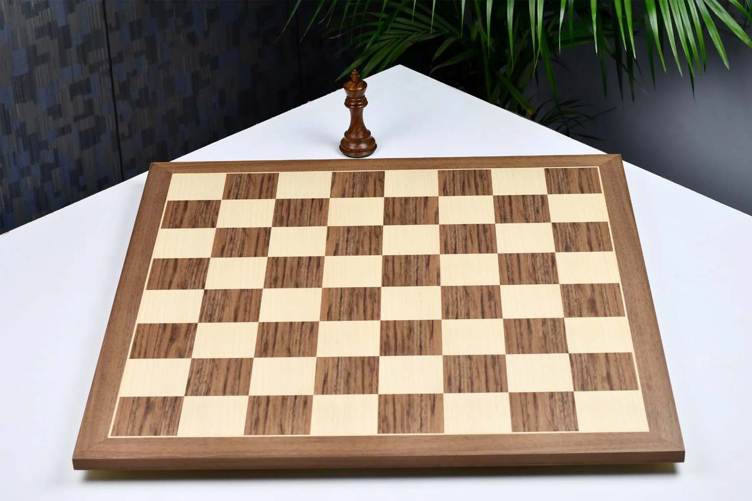 Walnut veneer chess board, close detail of the grain