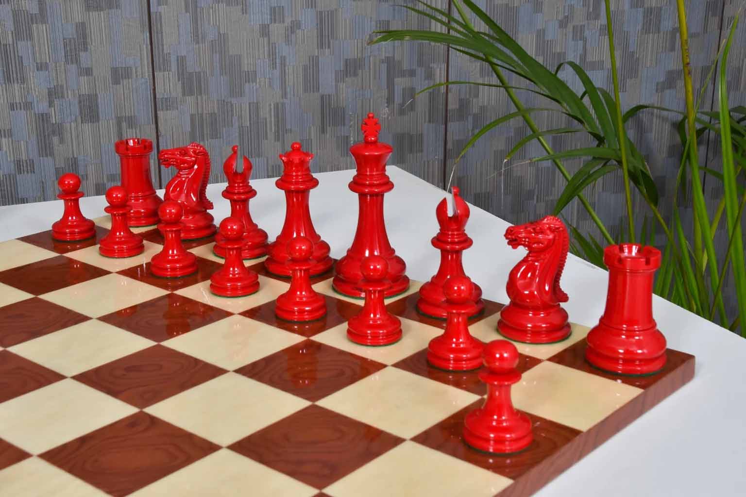 1849 Original Staunton chess pieces with a 115mm king in painted boxwood
