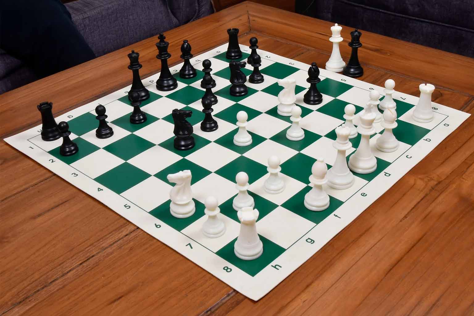 Club Series tournament plastic chess pieces, black and ivory white plastic, 97mm king