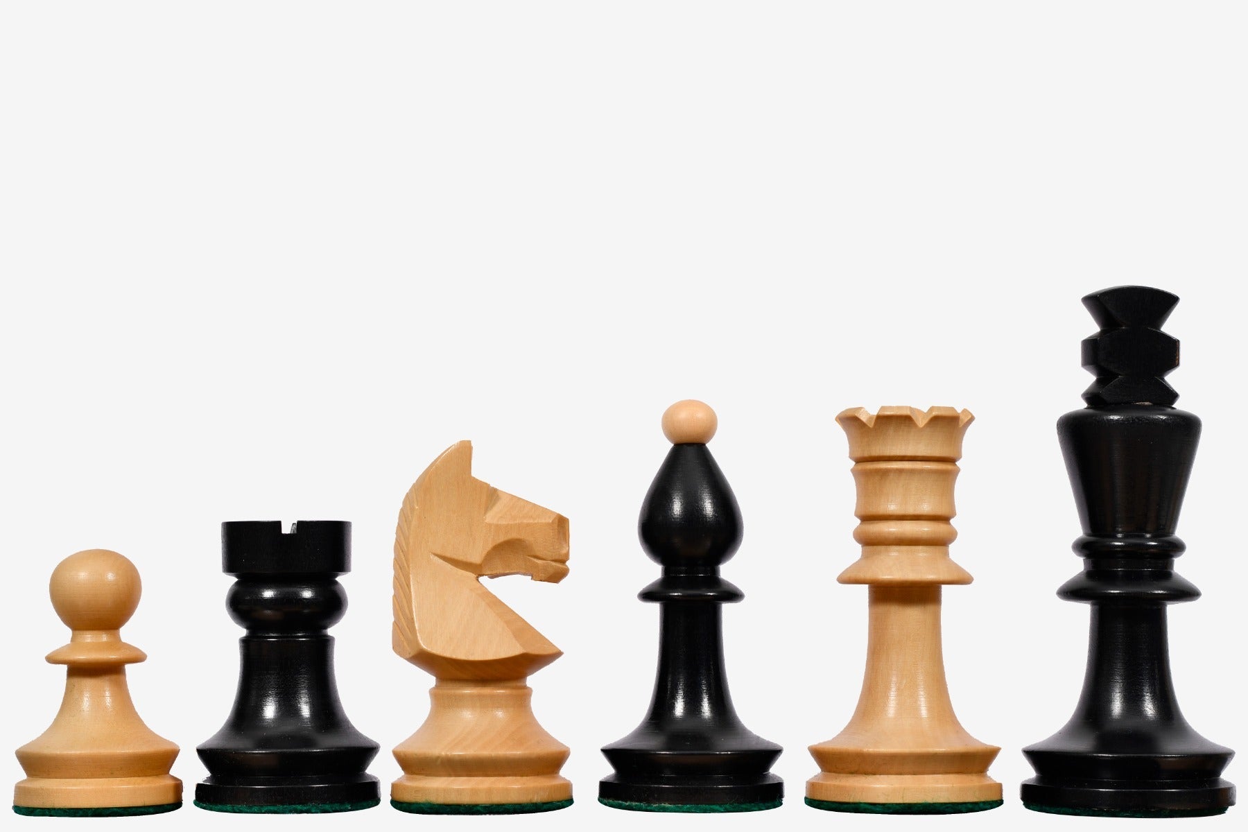 Romanian Hungarian National Tournament chess pieces in ebonised and natural boxwood, 98mm king