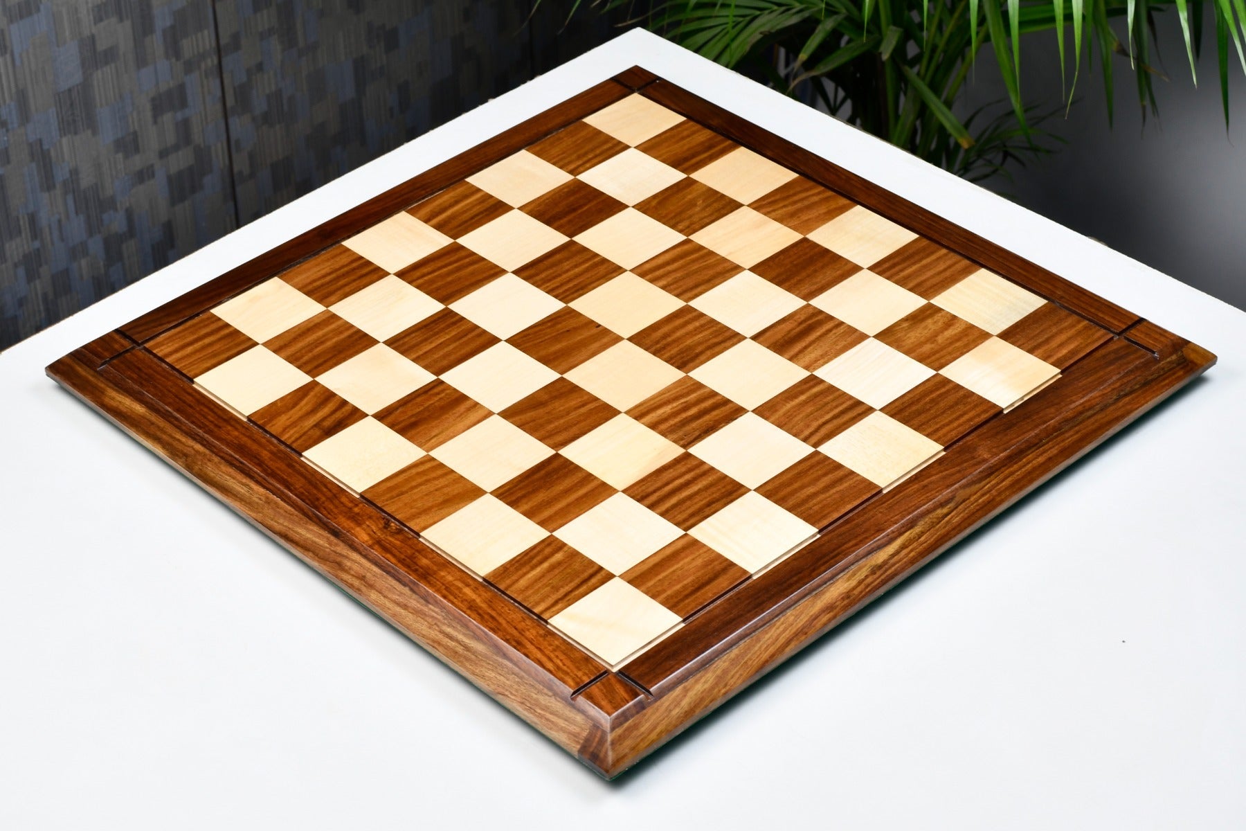 Indian sheesham and maple 21 inch chess board