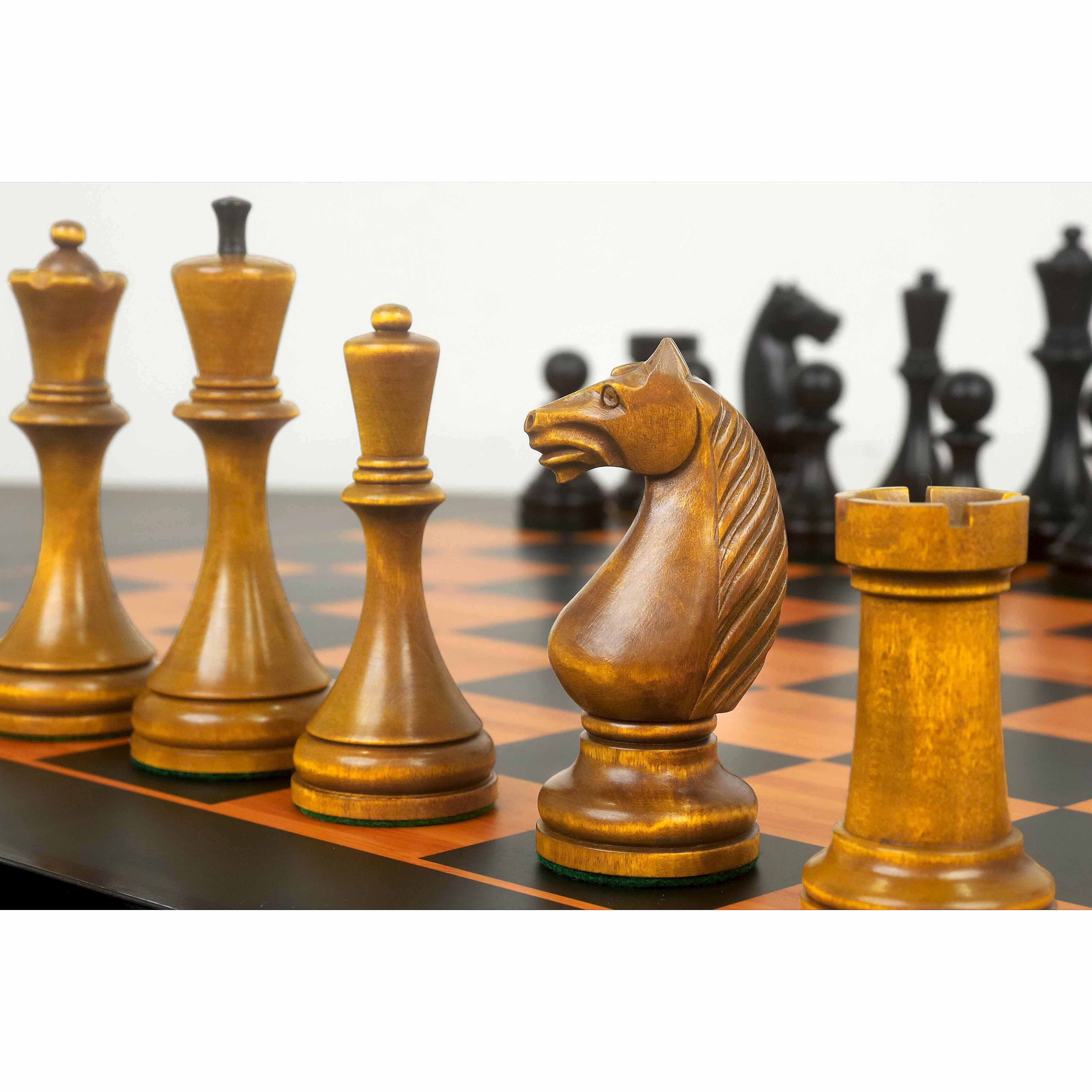 Antiqued boxwood Botvinnik Flohr-II knight in close up