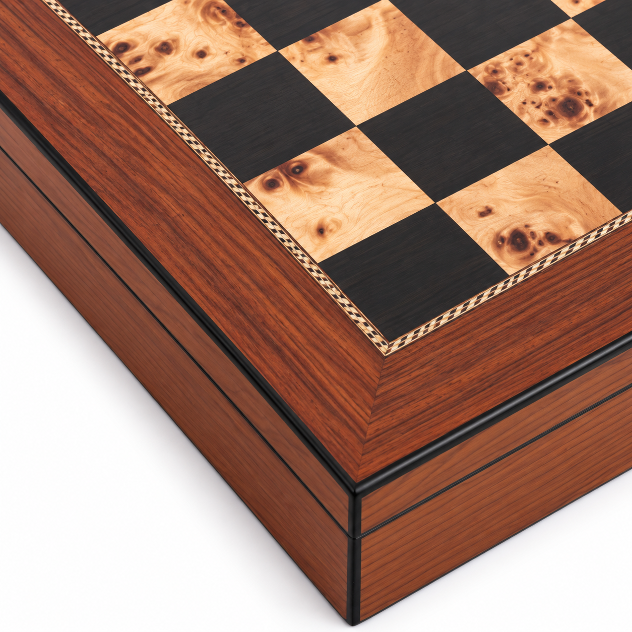 Close-up of the inlaid border and squares on the Dal Rossi 50cm chess board