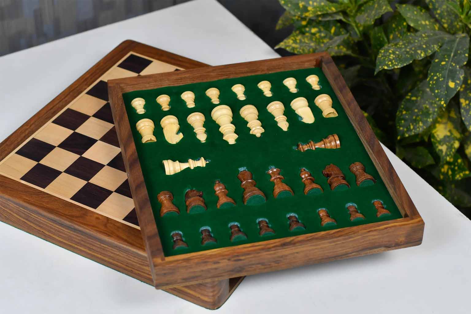 12 Inch Magnetic Travel chess set in rosewood and boxwood, made in India