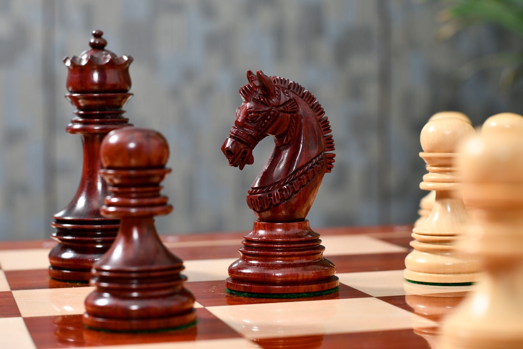 Full 34 piece Indian Chetak II chess pieces in bud rosewood and boxwood, Sterling Chess Australia